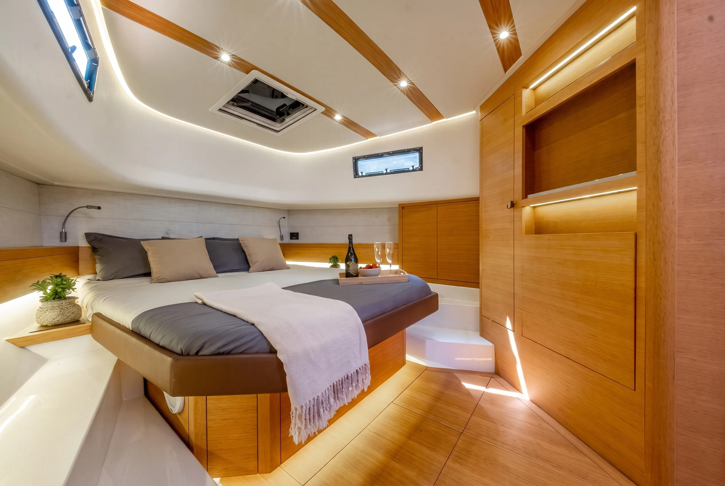Pardo 43 Playyacht II — Interni 1