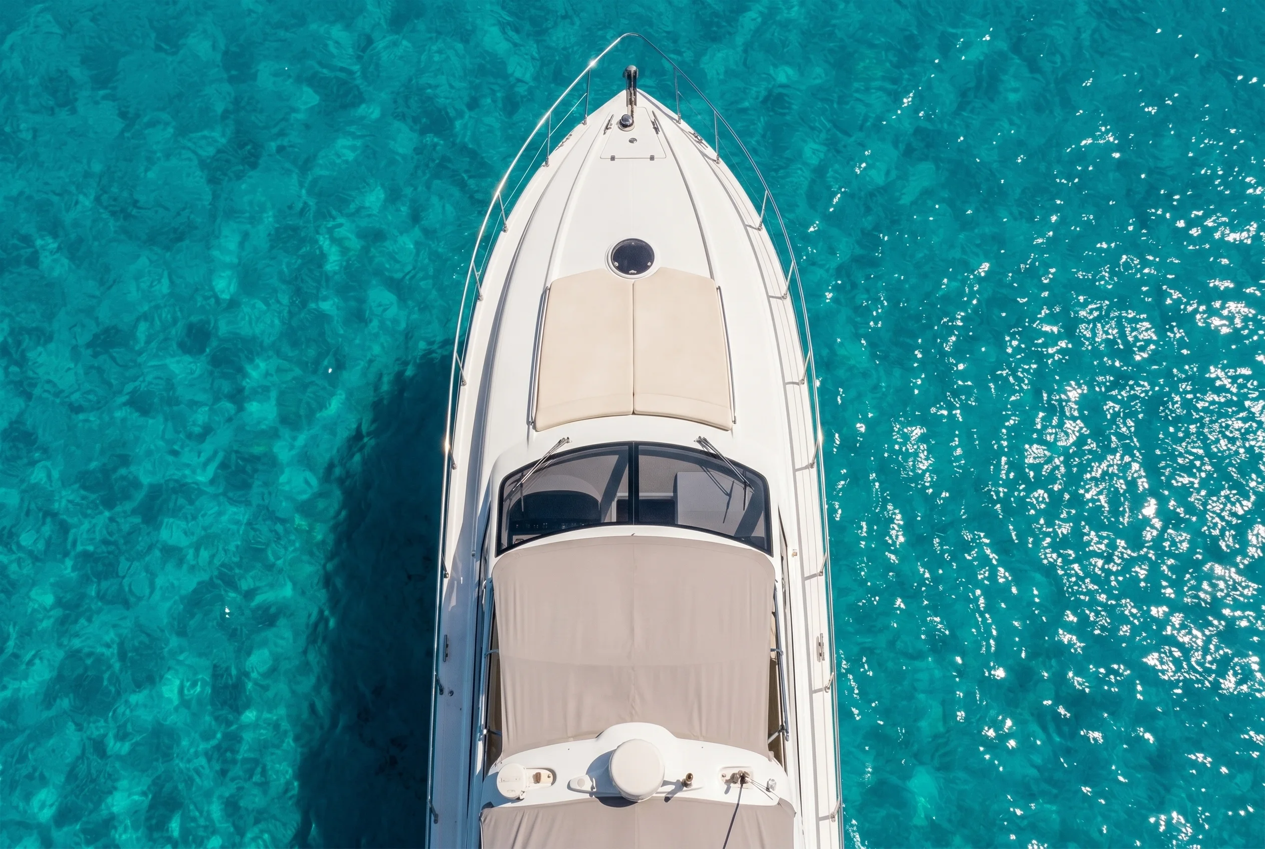 Pershing 45 — Exteriores 3